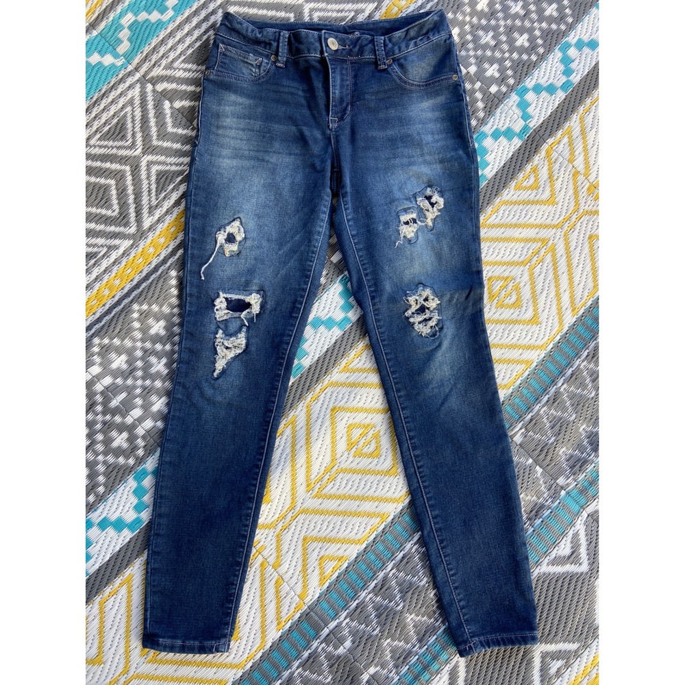 Maurices Distressed Skinny Jeans Medium Wash Denim Womens Size Medium Regular